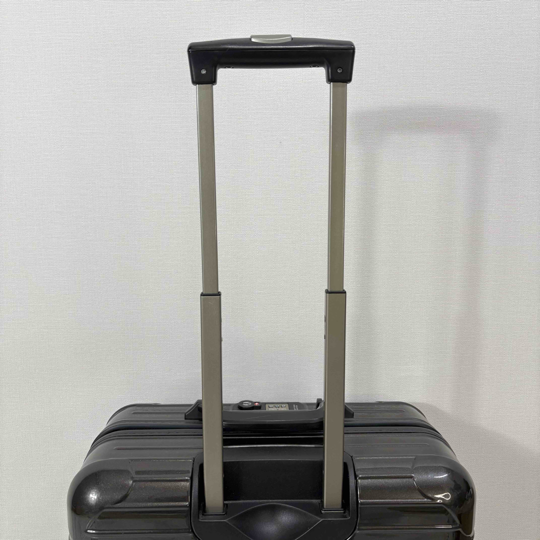 RIMOWA - 美品 RIMOWA SALSA DELUXE 25L キャリーケース 4輪の RIMOWA - 美品 RIMOWA SALSA DELUXE 25L キャリーケース 4輪の