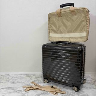 RIMOWAのフリマアイテム一覧 RIMOWAのフリマアイテム一覧