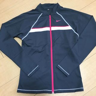 ナイキ(NIKE)のラッシュガード(水着)