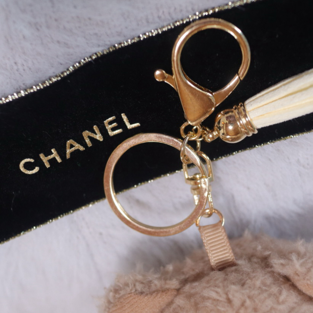 CHANEL - CHANEL × テディベア キーホルダーオーバーオール CB CHANEL - CHANEL × テディベア キーホルダーオーバーオール CB