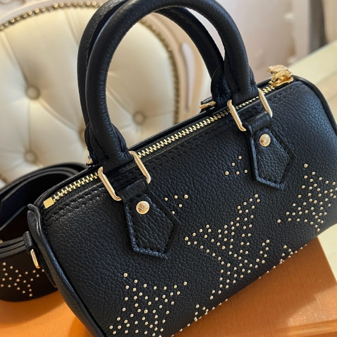 LOUIS VUITTON - ヴィトン ナノスピーディ バッグ 未使用 の通販 LOUIS VUITTON - ヴィトン ナノスピーディ バッグ 未使用 の通販