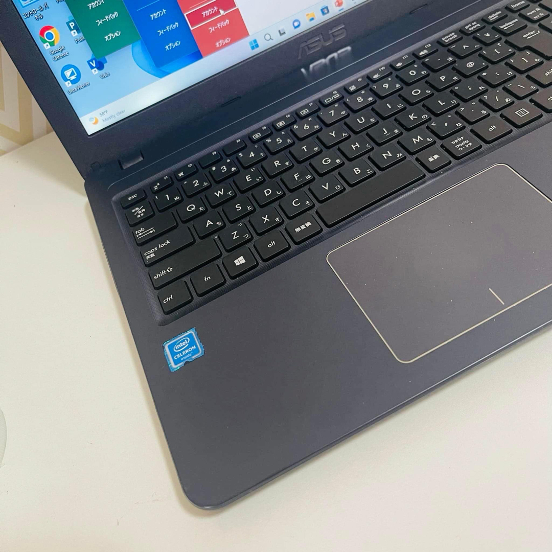 ASUS - T244 ASUSノートパソコン WebカメラSSD高速 Windows11の ASUS - T244 ASUSノートパソコン WebカメラSSD高速 Windows11の