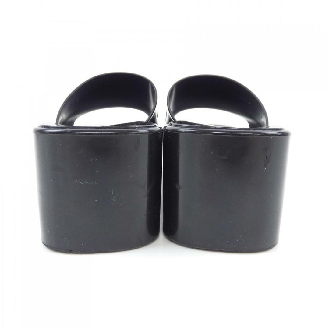 GUCCI - グッチ GUCCI サンダルの通販 by KOMEHYO ONLINE ラクマ GUCCI - グッチ GUCCI サンダルの通販 by KOMEHYO ONLINE ラクマ