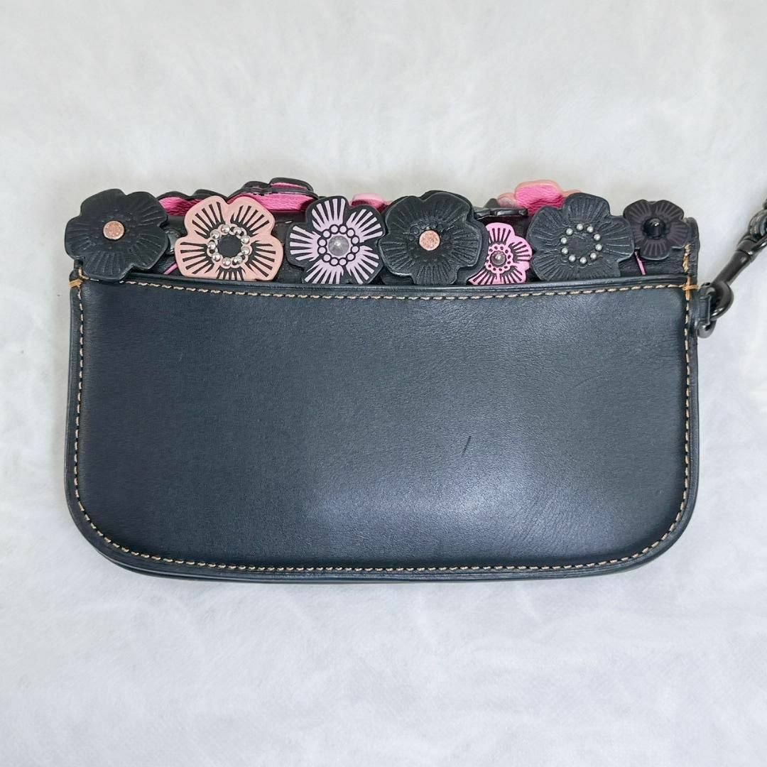 COACH - 【美品】COACH コーチ ティーローズ 財布 クラッチ COACH - 【美品】COACH コーチ ティーローズ 財布 クラッチ