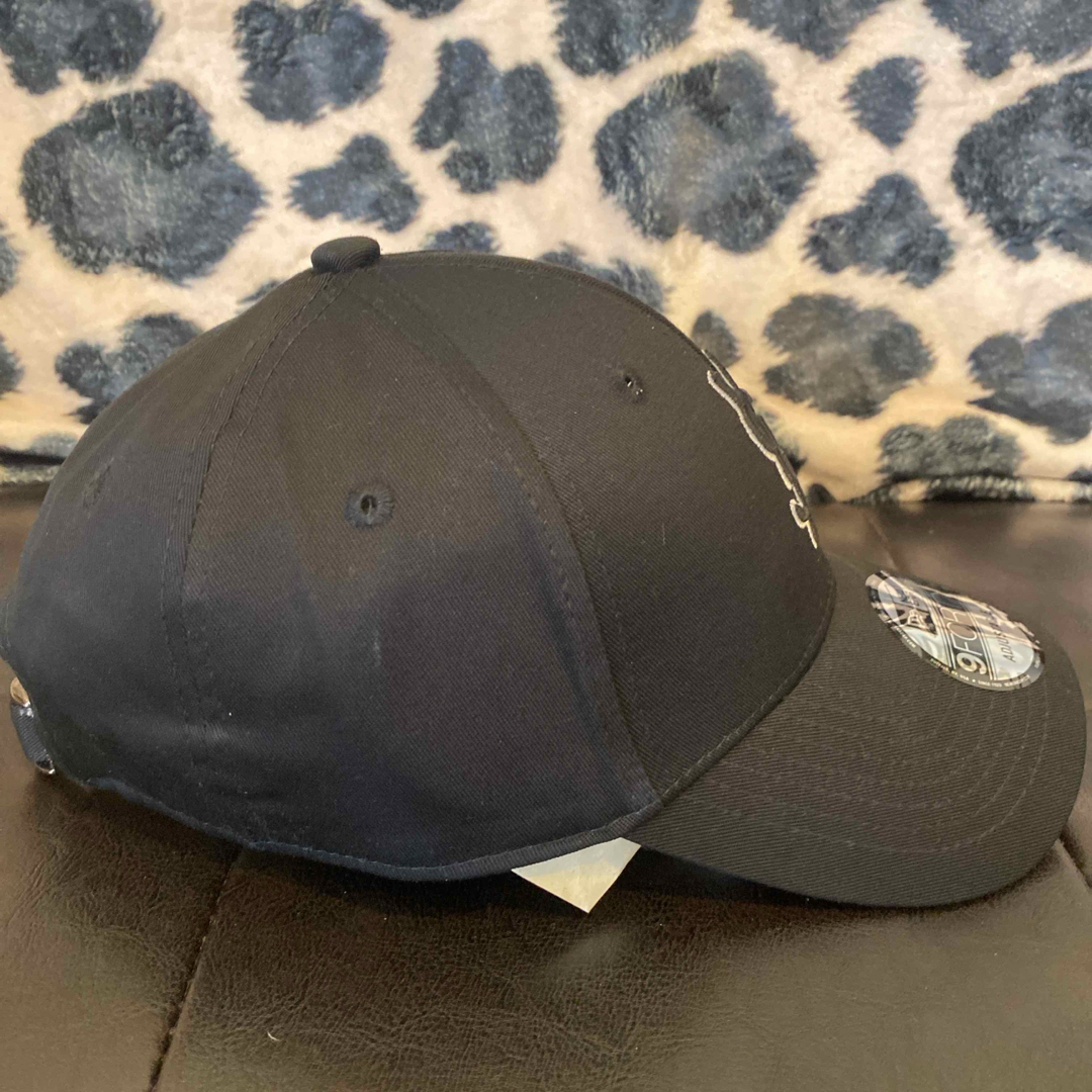 NEW ERA - 新品 サンローラン ニューエラ コラボキャップ ysl NEW ERA - 新品 サンローラン ニューエラ コラボキャップ ysl