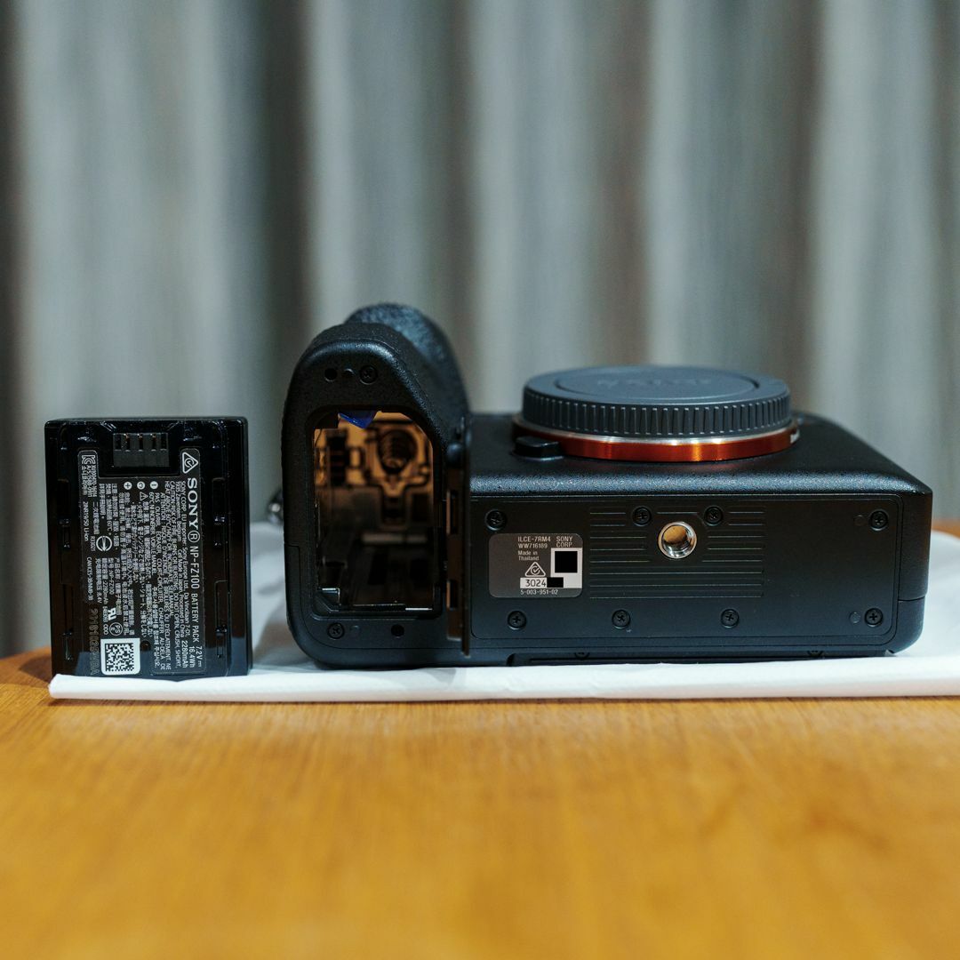 SONY - 良品 α7R IV 完動品 / ILCE-7RM4 / シャッター数5924の SONY - 良品 α7R IV 完動品 / ILCE-7RM4 / シャッター数5924の