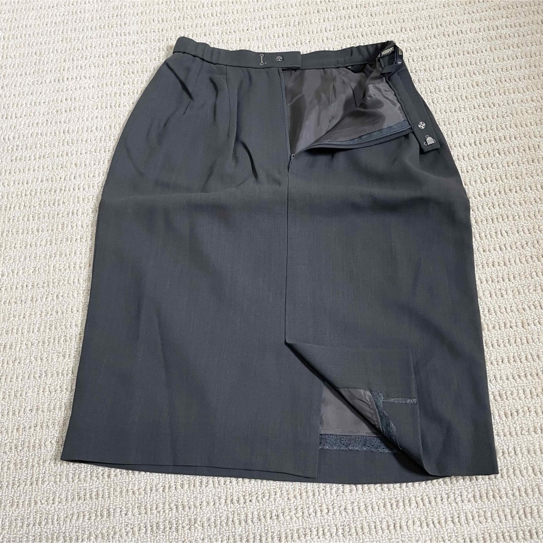 HARDY AMIES - 【美品】サイズM HARDY AMIES 花柄 ノーカラー HARDY AMIES - 【美品】サイズM HARDY AMIES 花柄 ノーカラー