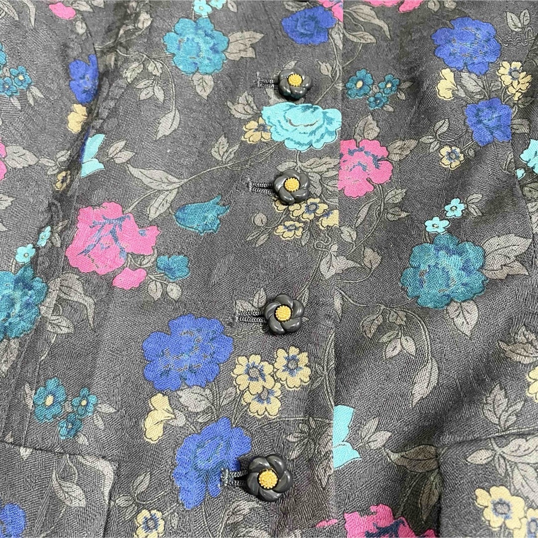HARDY AMIES - 【美品】サイズM HARDY AMIES 花柄 ノーカラー HARDY AMIES - 【美品】サイズM HARDY AMIES 花柄 ノーカラー