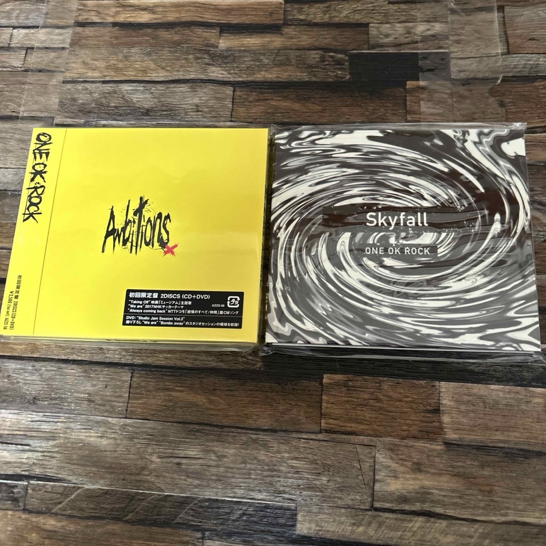 ONE OK ROCK - 【新品未開封】ワンオク初回限定盤Ambitions&会場限定盤skyfall