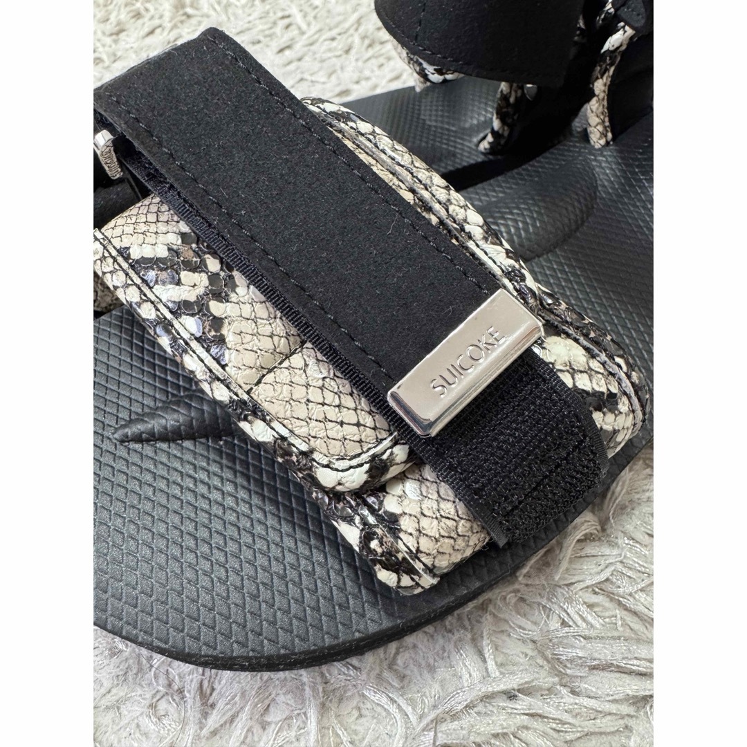 suicoke - 未使用 SUICOKE スイコック フレームワーク サンダル suicoke - 未使用 SUICOKE スイコック フレームワーク サンダル