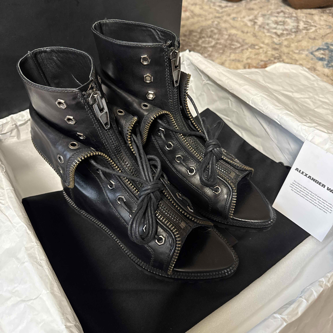 Alexander Wang - 未使用品・美品⭐︎ALEXANDER WANG ブラック Alexander Wang - 未使用品・美品⭐︎ALEXANDER WANG ブラック