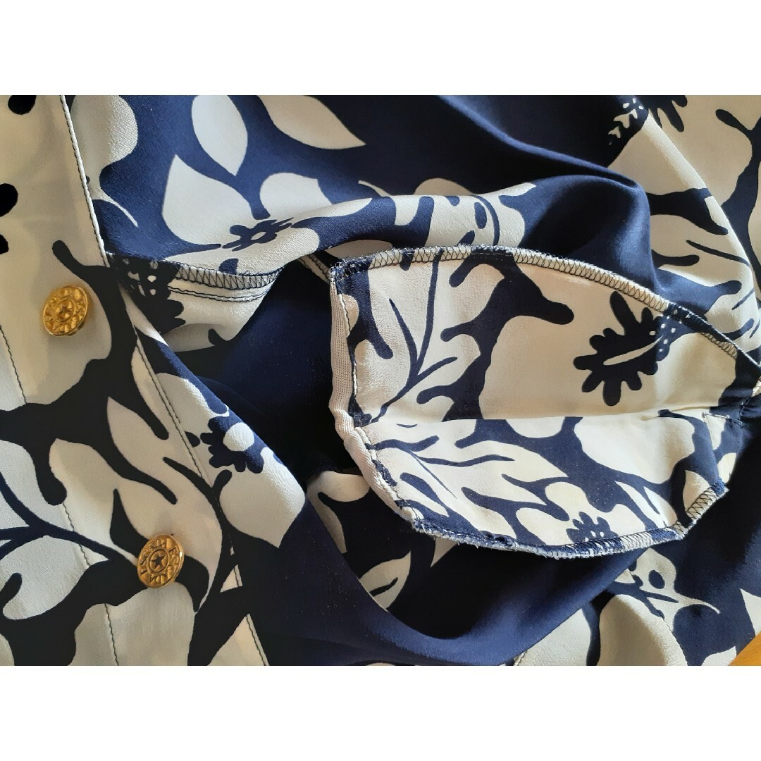 ESCADA - ◇美品ESCADA/エスカーダ/シルク花柄シャツ☆半袖 ESCADA - ◇美品ESCADA/エスカーダ/シルク花柄シャツ☆半袖