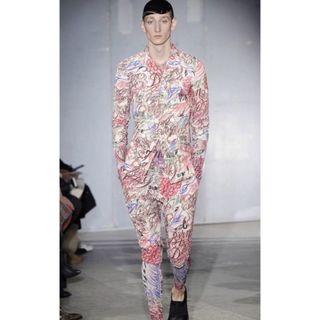 COMME des GARCONS HOMME PLUS(テーラードジャケット)のフリマ COMME des GARCONS HOMME PLUS(テーラードジャケット)のフリマ