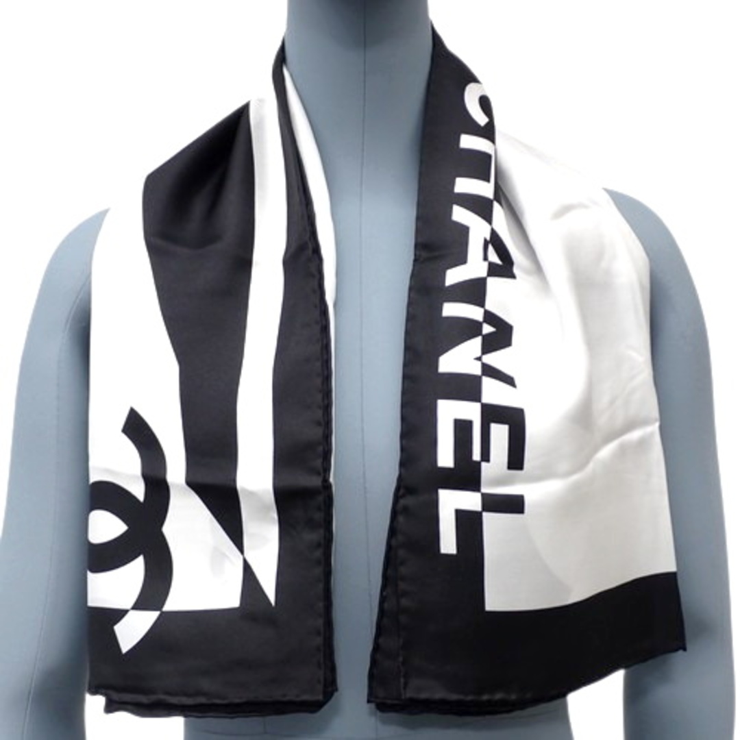 CHANEL - CHANEL(シャネル) マドモアゼル ココマーク スカーフ CHANEL - CHANEL(シャネル) マドモアゼル ココマーク スカーフ