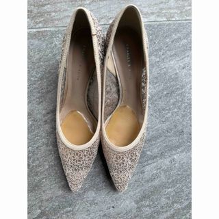 Charles and Keith(ハイヒール/パンプス)のフリマアイテム一覧 Charles and Keith(ハイヒール/パンプス)のフリマアイテム一覧
