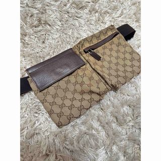 GUCCI(ウエストポーチ)のフリマアイテム一覧 GUCCI(ウエストポーチ)のフリマアイテム一覧