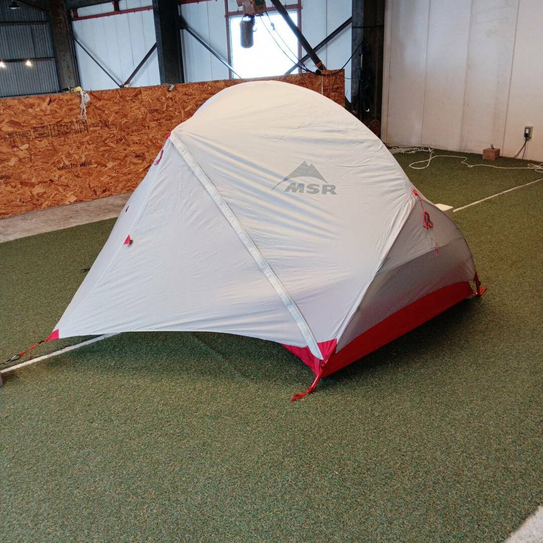 MSR - MSR HUBBA HUBBA NX 2 テント ハバハバNX(ホワイト/レッド MSR - MSR HUBBA HUBBA NX 2 テント ハバハバNX(ホワイト/レッド