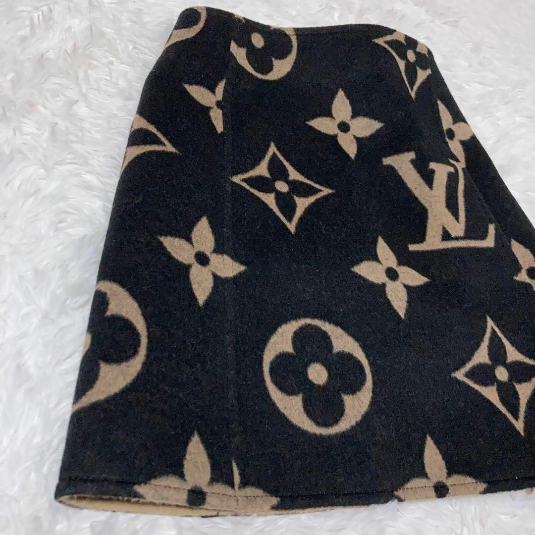 LOUIS VUITTON - 【新品・タグ&箱付き】Louis Vuitton スカート LOUIS VUITTON - 【新品・タグ&箱付き】Louis Vuitton スカート