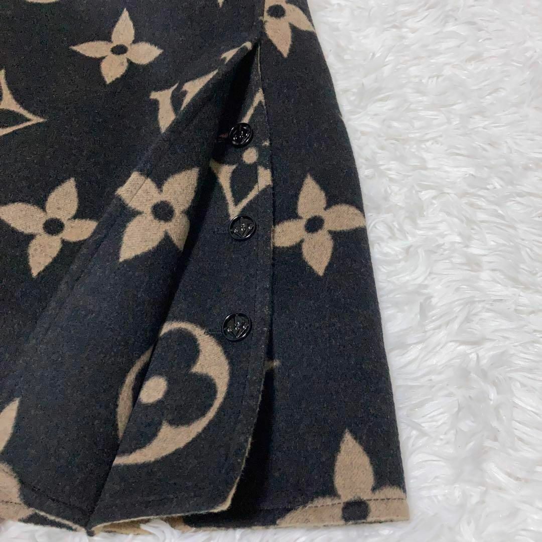LOUIS VUITTON - 【新品・タグ&箱付き】Louis Vuitton スカート LOUIS VUITTON - 【新品・タグ&箱付き】Louis Vuitton スカート