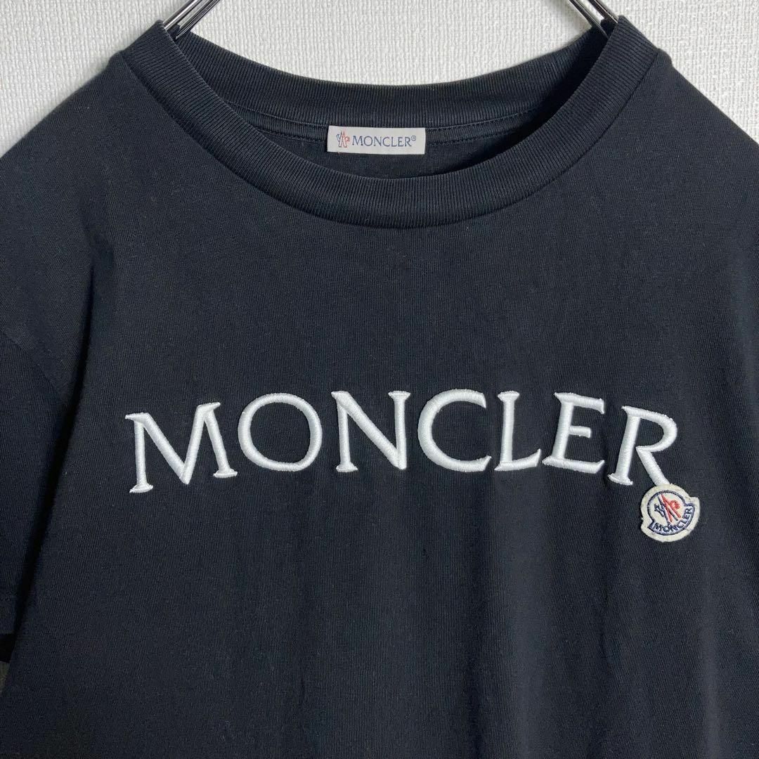 MONCLER - MONCLER モンクレール Tシャツ 刺繍ロゴ ロゴワッペン MONCLER - MONCLER モンクレール Tシャツ 刺繍ロゴ ロゴワッペン
