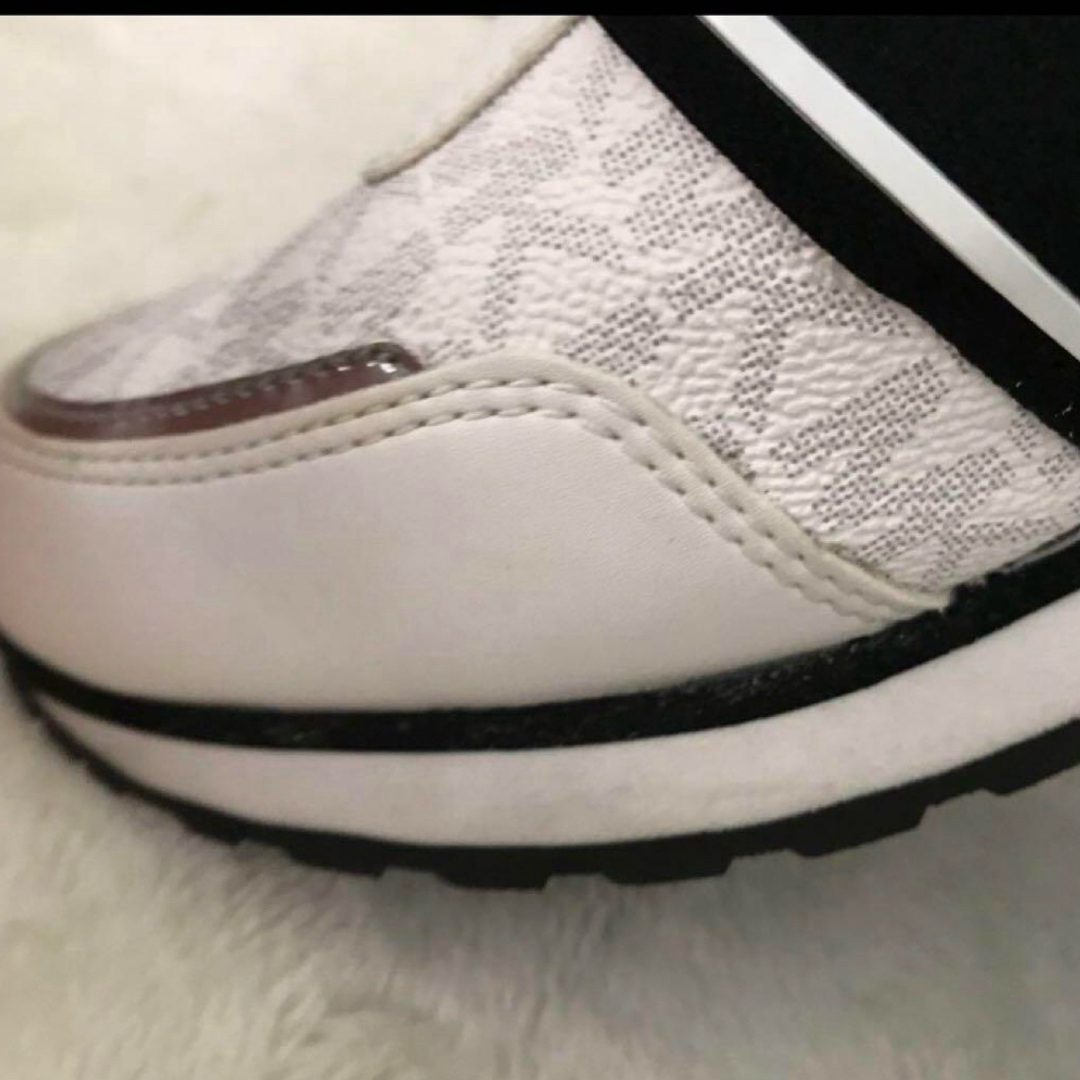 MICHAEL KORS - 超美品【MICHAEL KORS】ブラック ホワイト MICHAEL KORS - 超美品【MICHAEL KORS】ブラック ホワイト