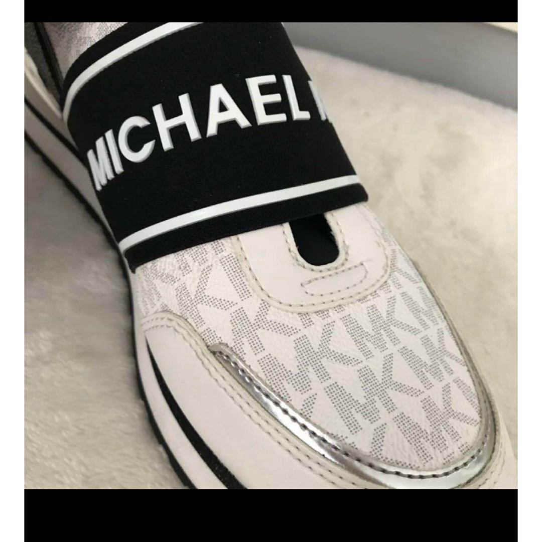 MICHAEL KORS - 超美品【MICHAEL KORS】ブラック ホワイト MICHAEL KORS - 超美品【MICHAEL KORS】ブラック ホワイト