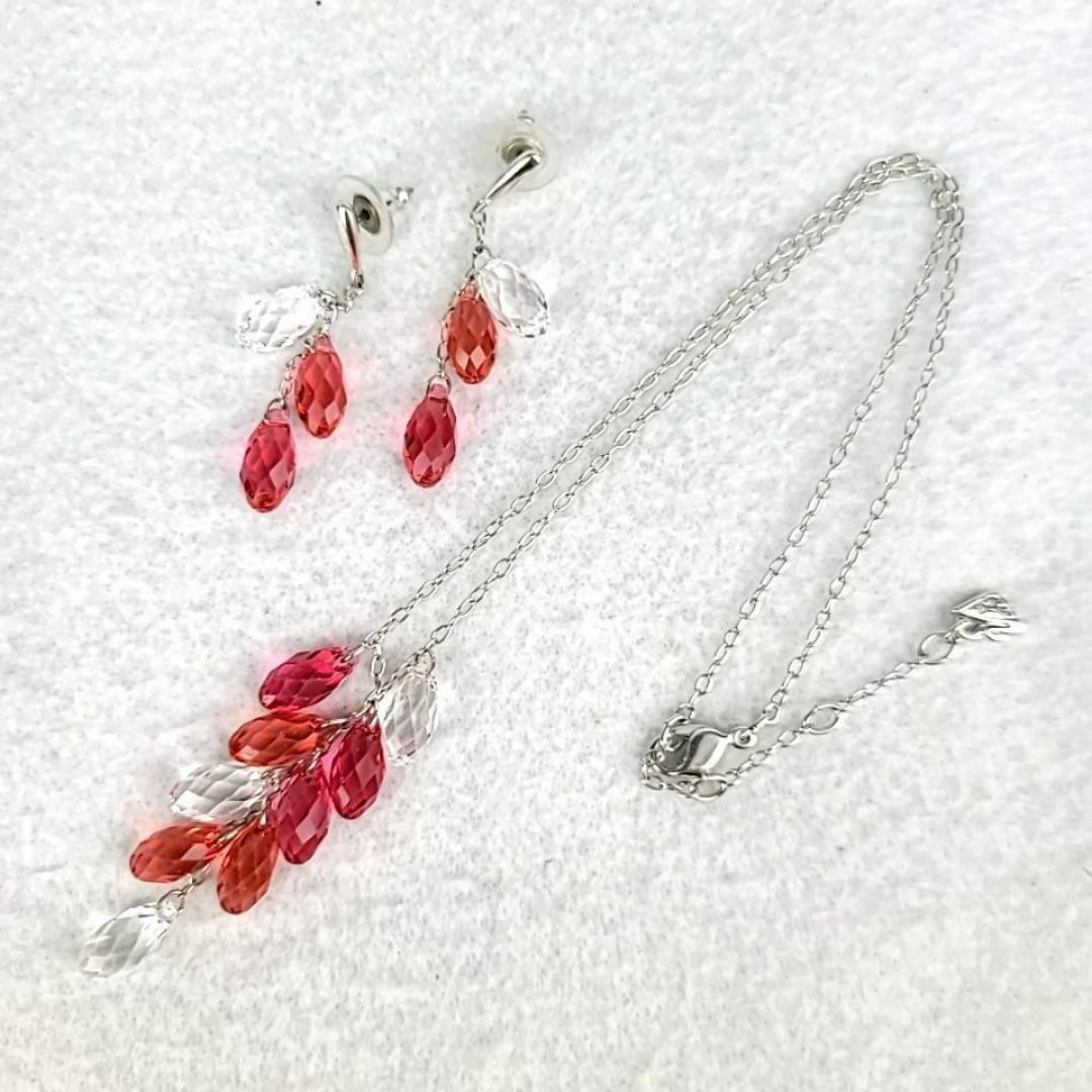 SWAROVSKI - ○未使用級♪スワロフスキー ピアス ネックレス SWAROVSKI - ○未使用級♪スワロフスキー ピアス ネックレス