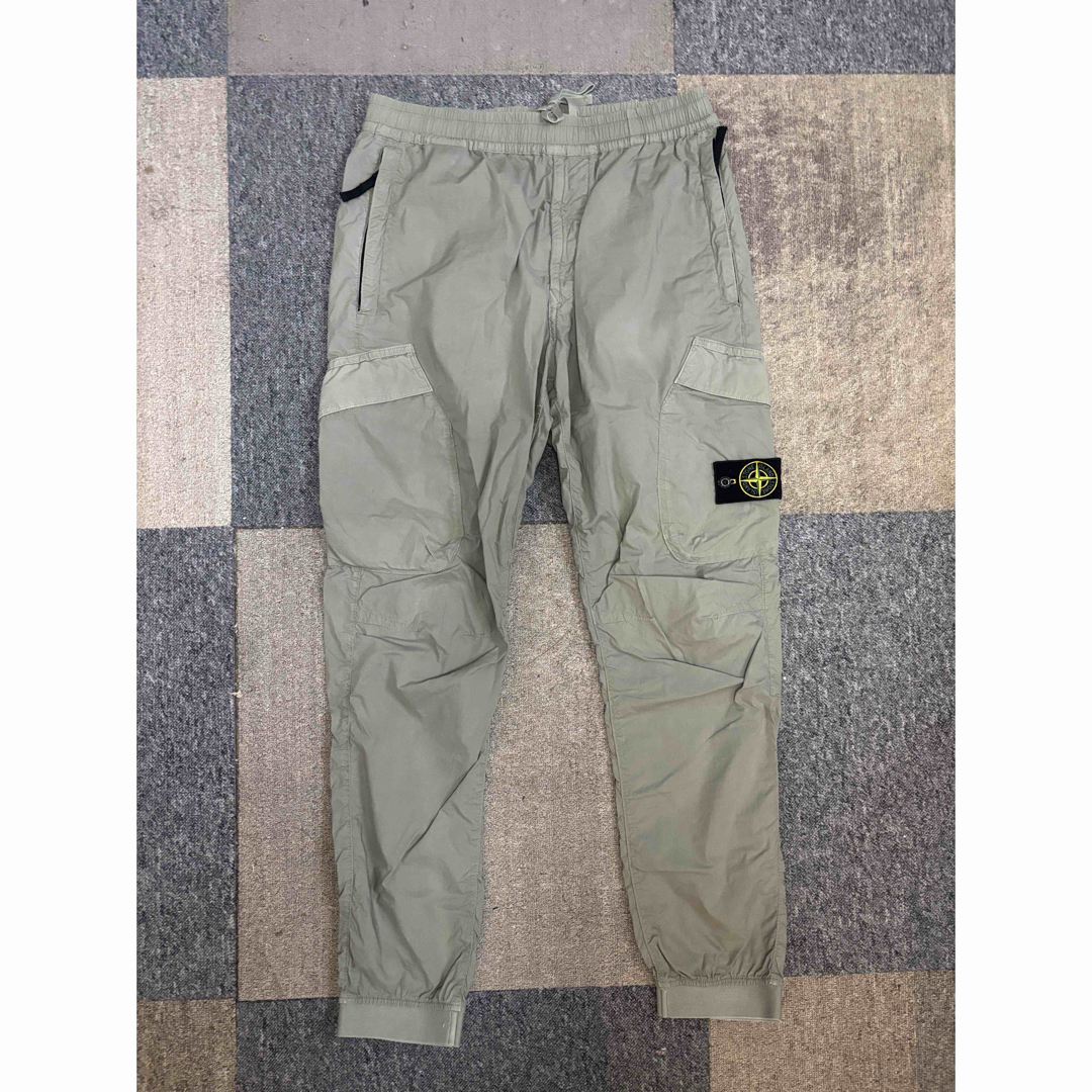 STONE ISLAND - 美品 ストーンアイランド stoneisland カーゴ STONE ISLAND - 美品 ストーンアイランド stoneisland カーゴ