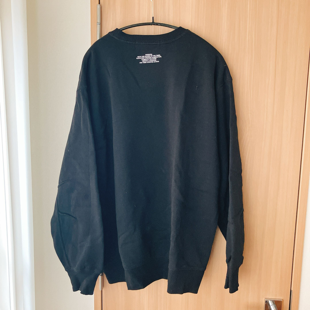GU - GU × UNDERCOVER グラフィックスウェットシャツ ブラックの GU - GU × UNDERCOVER グラフィックスウェットシャツ ブラックの