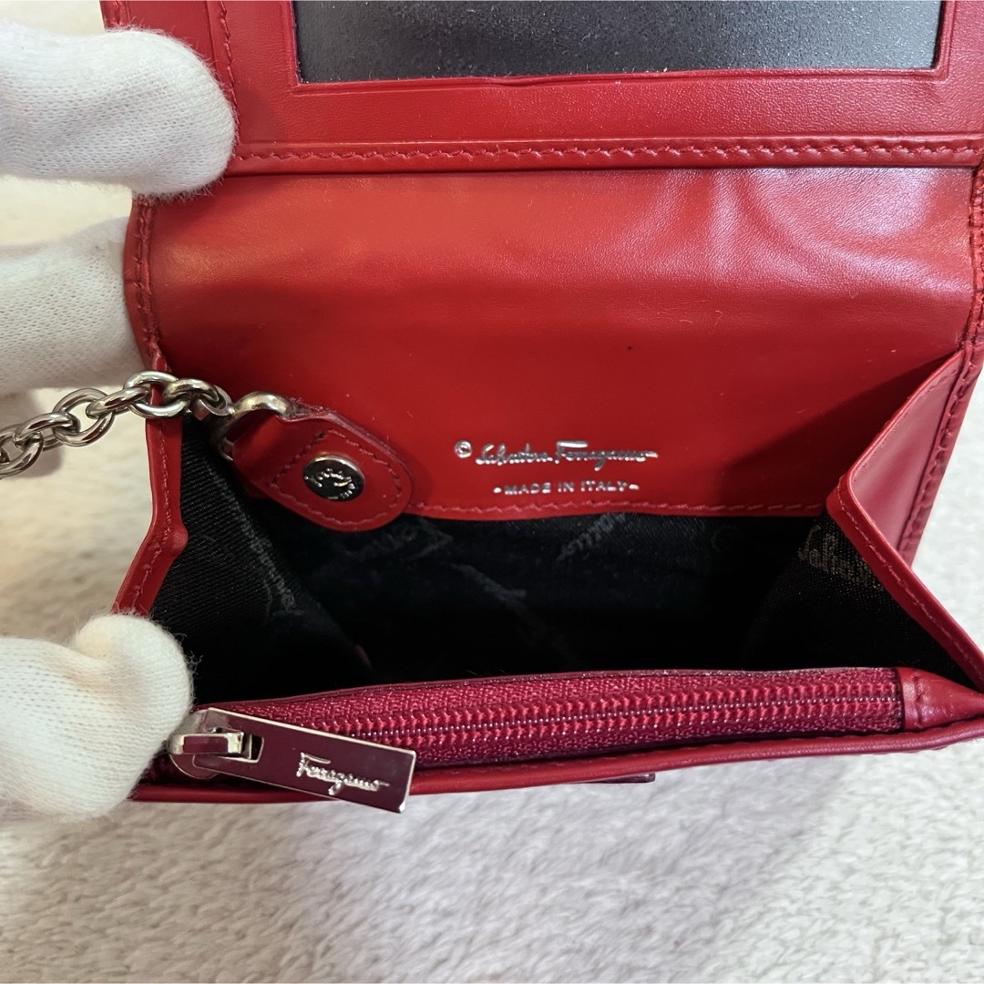 Salvatore Ferragamo - 美品 フェラガモ 二つ折り 小銭入れ パス Salvatore Ferragamo - 美品 フェラガモ 二つ折り 小銭入れ パス