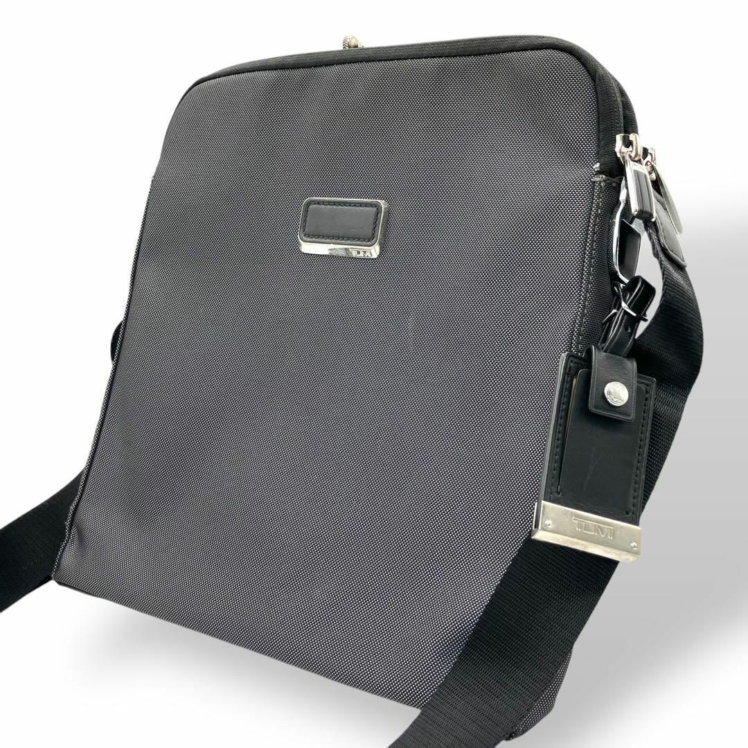 TUMI - 良品 1999 TUMI ショルダーバッグ ナイロン レザー TUMI - 良品 1999 TUMI ショルダーバッグ ナイロン レザー
