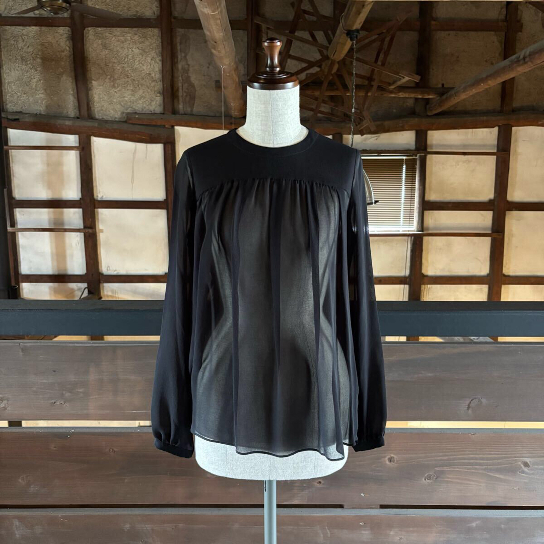 Max Mara - 良品 MAX MARA シルク シースルー ブラウス ギャザー Max Mara - 良品 MAX MARA シルク シースルー ブラウス ギャザー