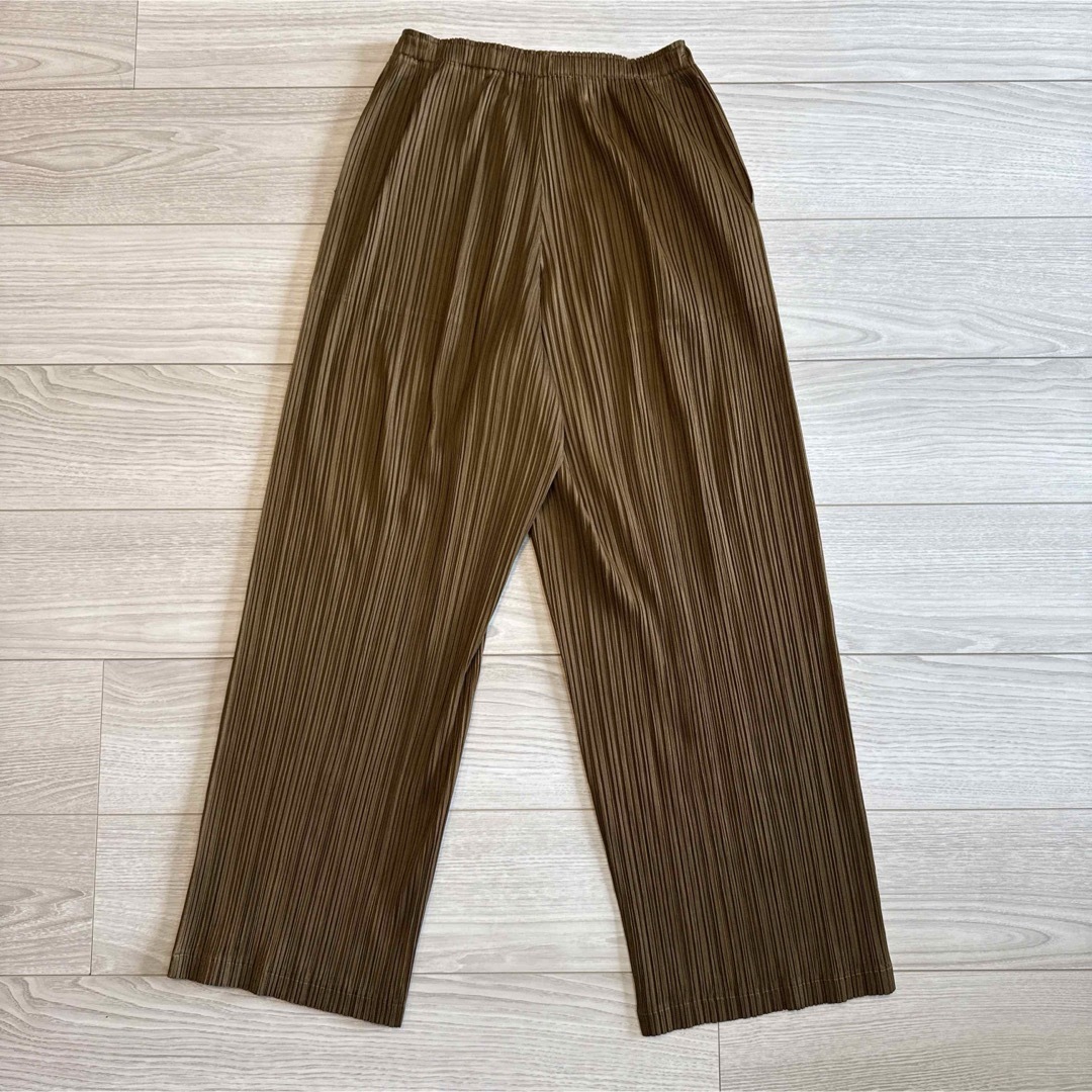 PLEATS PLEASE ISSEY MIYAKE - PLEATS PLEASE プリーツプリーズ PLEATS PLEASE ISSEY MIYAKE - PLEATS PLEASE プリーツプリーズ
