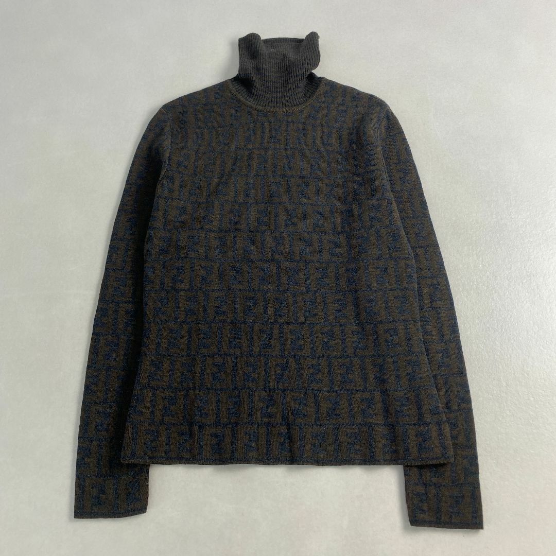 FENDI - フェンディ ニット FENDI タートルネック ズッカ柄 FENDI - フェンディ ニット FENDI タートルネック ズッカ柄