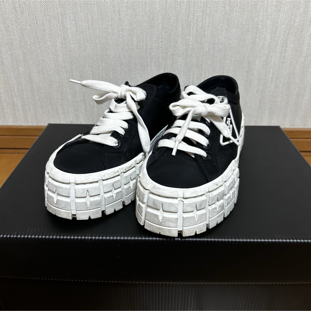 PRADA - プラダ♡スニーカーの通販 by P♡♡|プラダならラクマ PRADA - プラダ♡スニーカーの通販 by P♡♡|プラダならラクマ