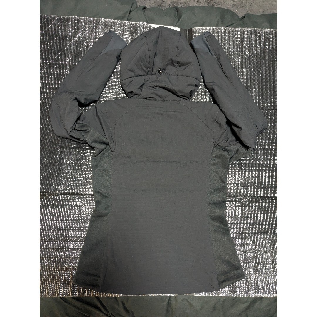 ARC'TERYX - 入手困難品 アークテリクス アトム LT フーディー ARC'TERYX - 入手困難品 アークテリクス アトム LT フーディー