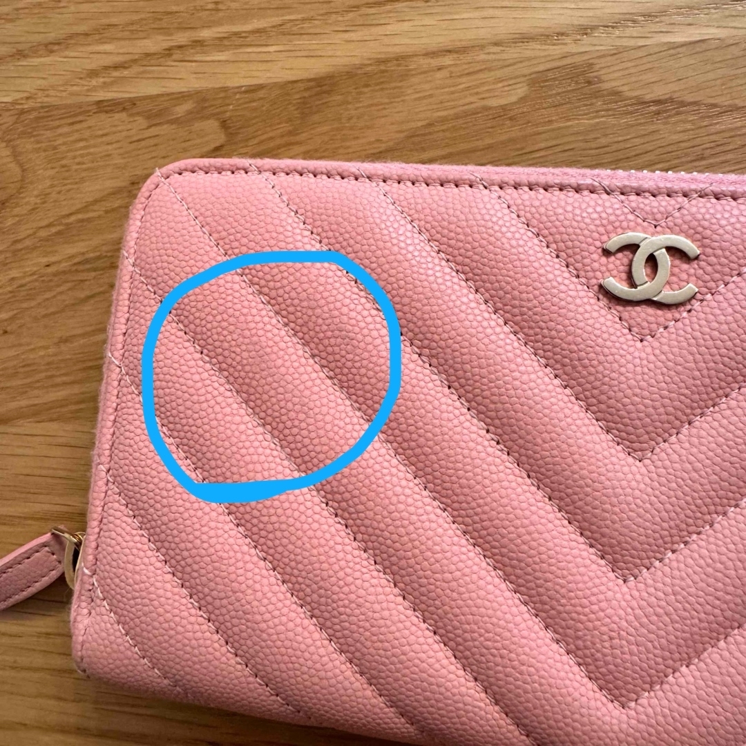 CHANEL - CHANEL ロングウォレット Vステッチ キャビアスキン CHANEL - CHANEL ロングウォレット Vステッチ キャビアスキン