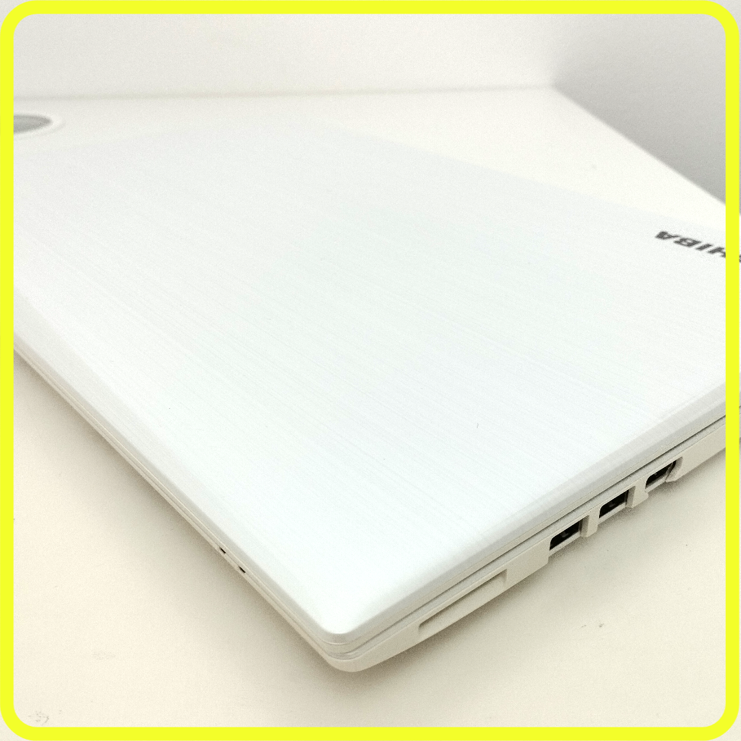 東芝 - 極美品 白 新品SSD256GB⭐️windows11 ノートパソコン 東芝 - 極美品 白 新品SSD256GB⭐️windows11 ノートパソコン