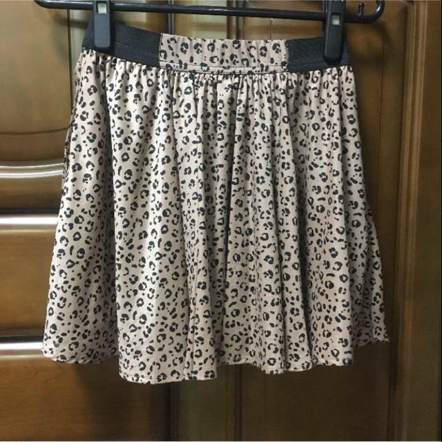 LOWRYS FARM(ローリーズファーム)のヒョウ柄スカート レディースのスカート(ミニスカート)の商品写真