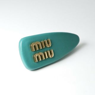 MIU MIU(バレッタ/ヘアクリップ)のフリマアイテム一覧 MIU MIU(バレッタ/ヘアクリップ)のフリマアイテム一覧
