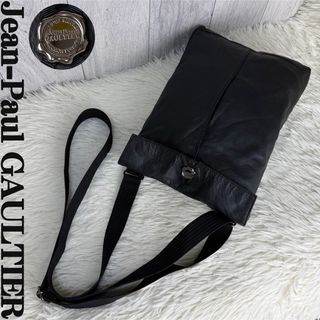 Jean-Paul GAULTIER(ショルダーバッグ)のフリマアイテム一覧 Jean-Paul GAULTIER(ショルダーバッグ)のフリマアイテム一覧