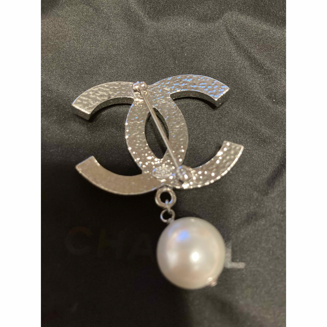 CHANEL - CHANELブローチの通販 by ゆうこ|シャネルならラクマ CHANEL - CHANELブローチの通販 by ゆうこ|シャネルならラクマ