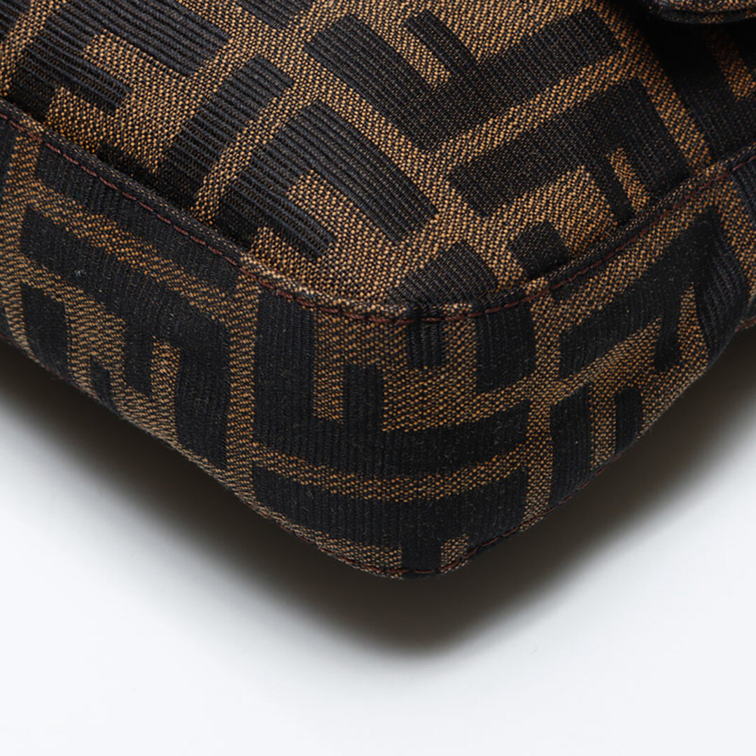 FENDI - フェンディ FENDI ズッカ キャンバス マンマバケット FENDI - フェンディ FENDI ズッカ キャンバス マンマバケット