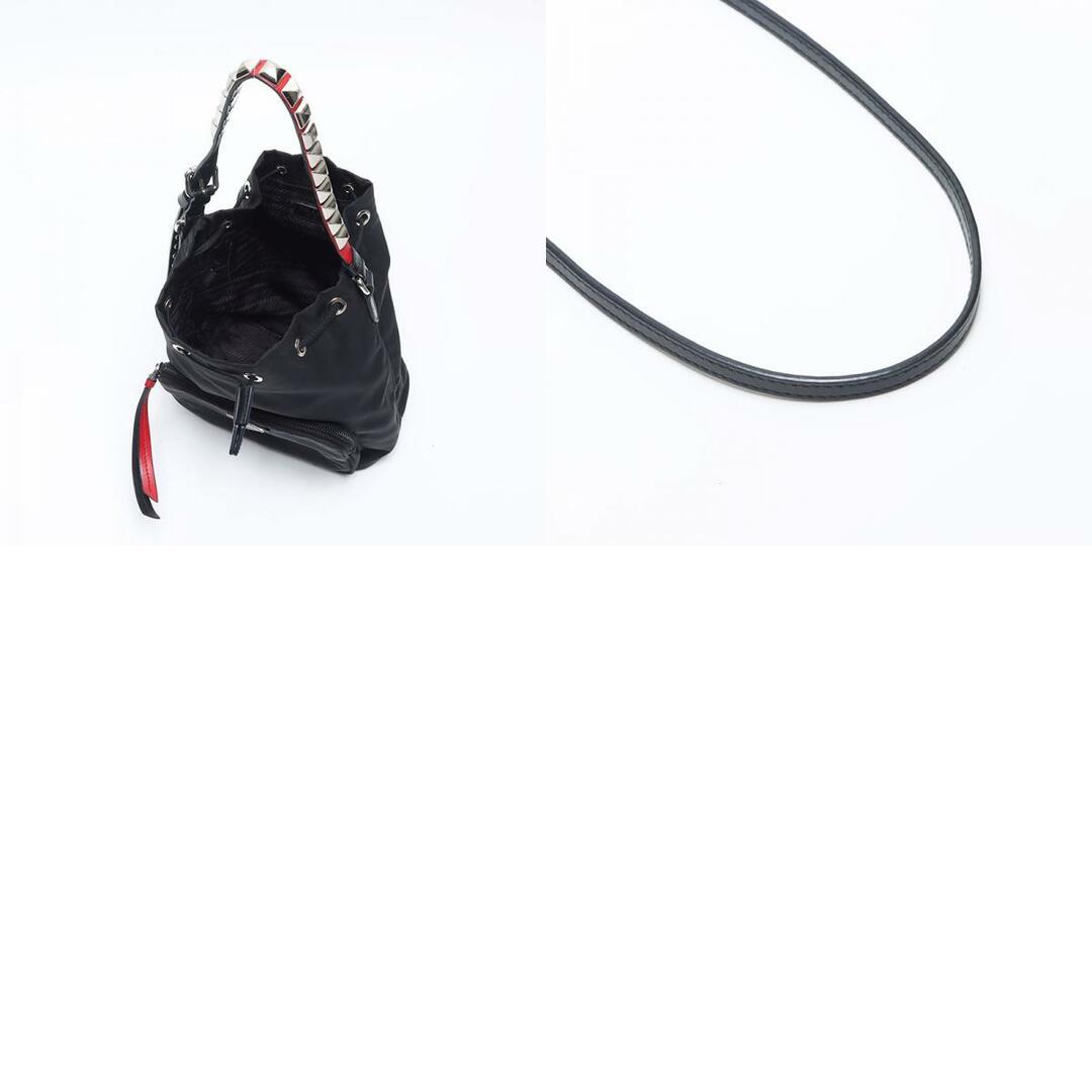 PRADA - プラダ PRADA トライアングルロゴ ナイロン スタッズ PRADA - プラダ PRADA トライアングルロゴ ナイロン スタッズ