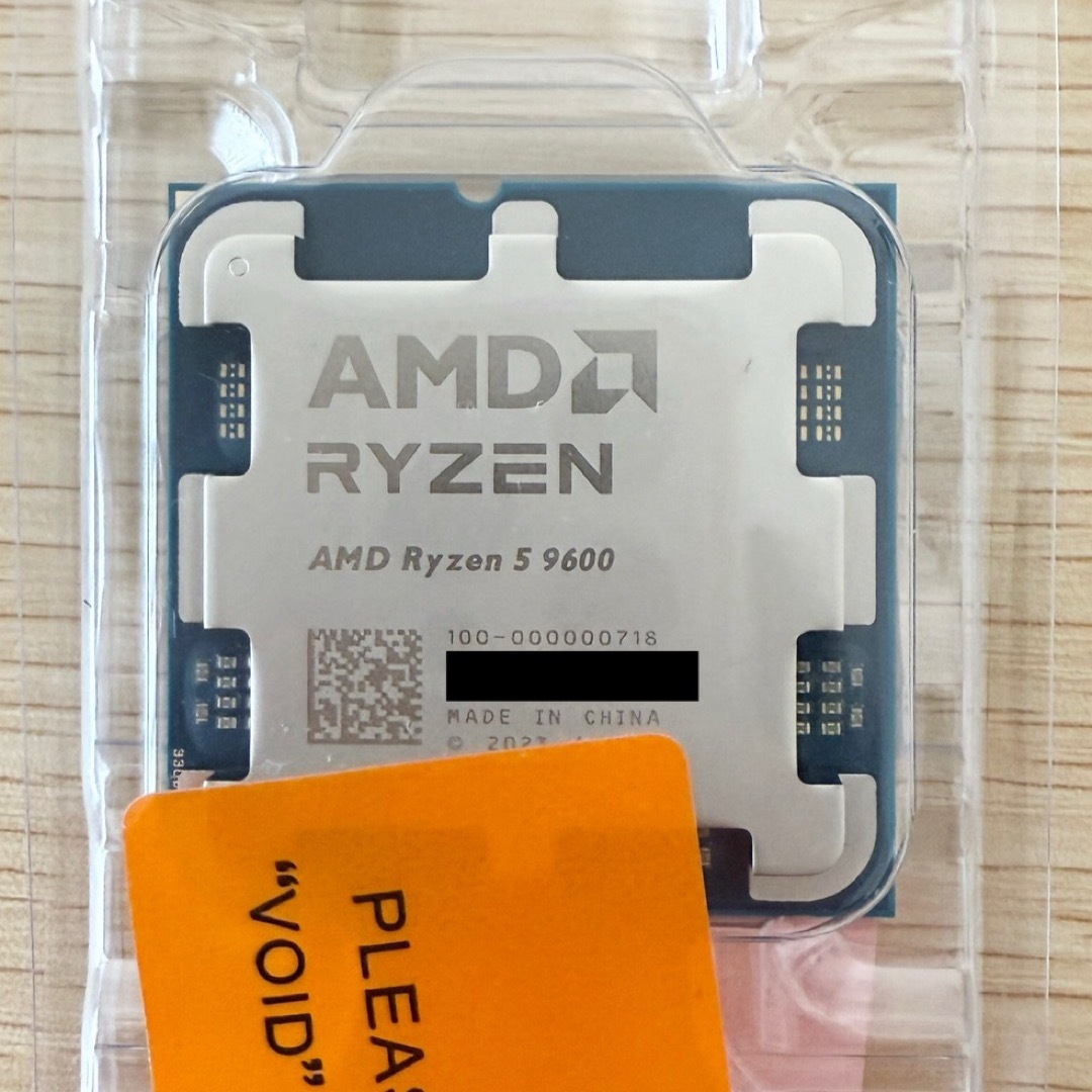 AMD Ryzen 5 9600新品バルク品 スマホ/家電/カメラのPC/タブレット(PCパーツ)の商品写真