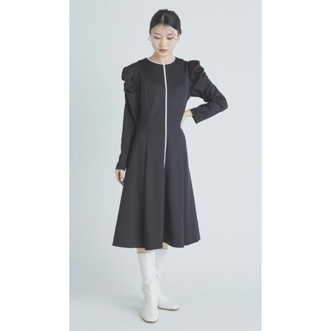 CELFORD - 未使用♢CELFORD レース切替ポンチワンピースの通販 CELFORD - 未使用♢CELFORD レース切替ポンチワンピースの通販
