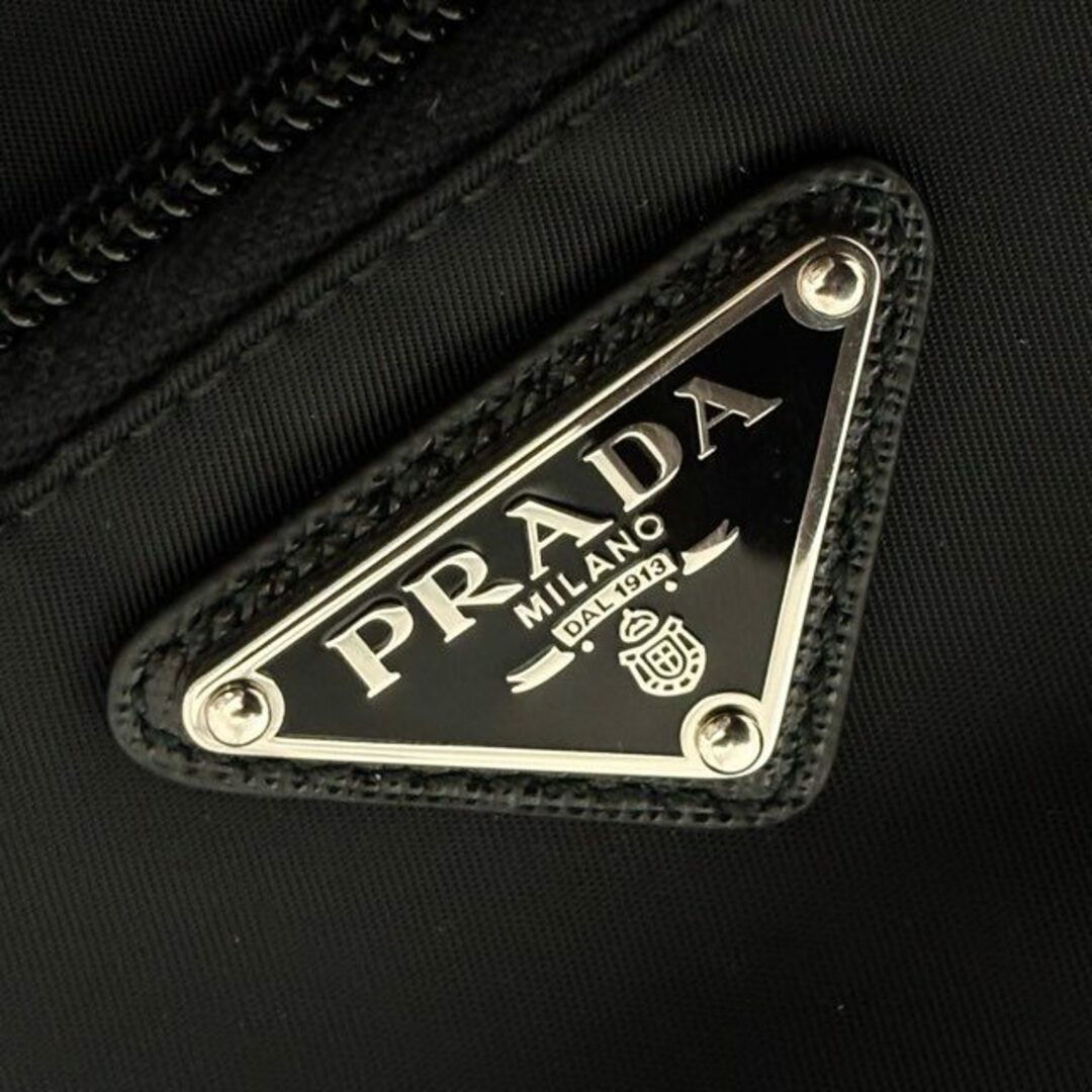 PRADA - プラダ PRADA 三角ロゴ クラッチバッグ ナイロン×レザー PRADA - プラダ PRADA 三角ロゴ クラッチバッグ ナイロン×レザー
