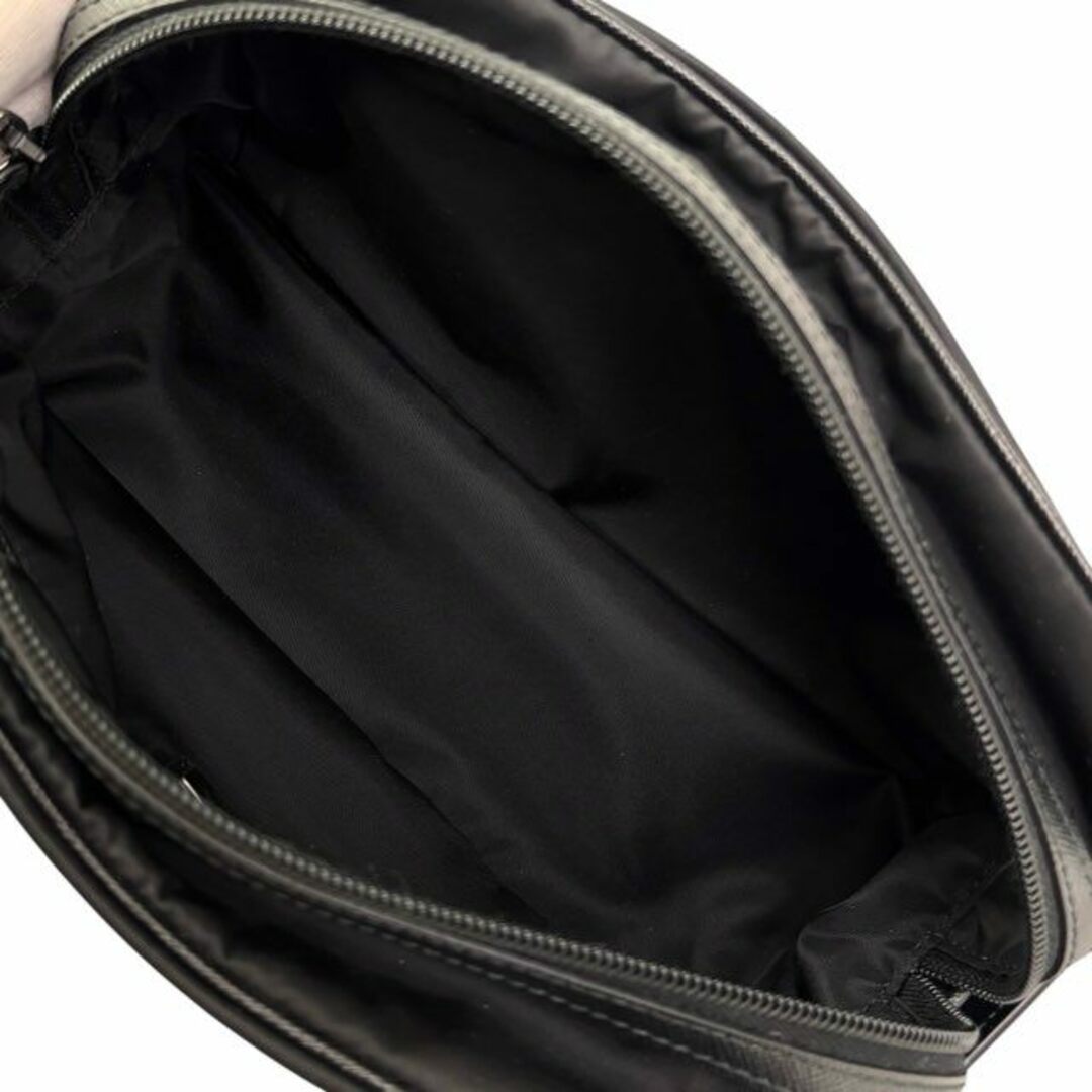 PRADA - プラダ PRADA 三角ロゴ クラッチバッグ ナイロン×レザー PRADA - プラダ PRADA 三角ロゴ クラッチバッグ ナイロン×レザー