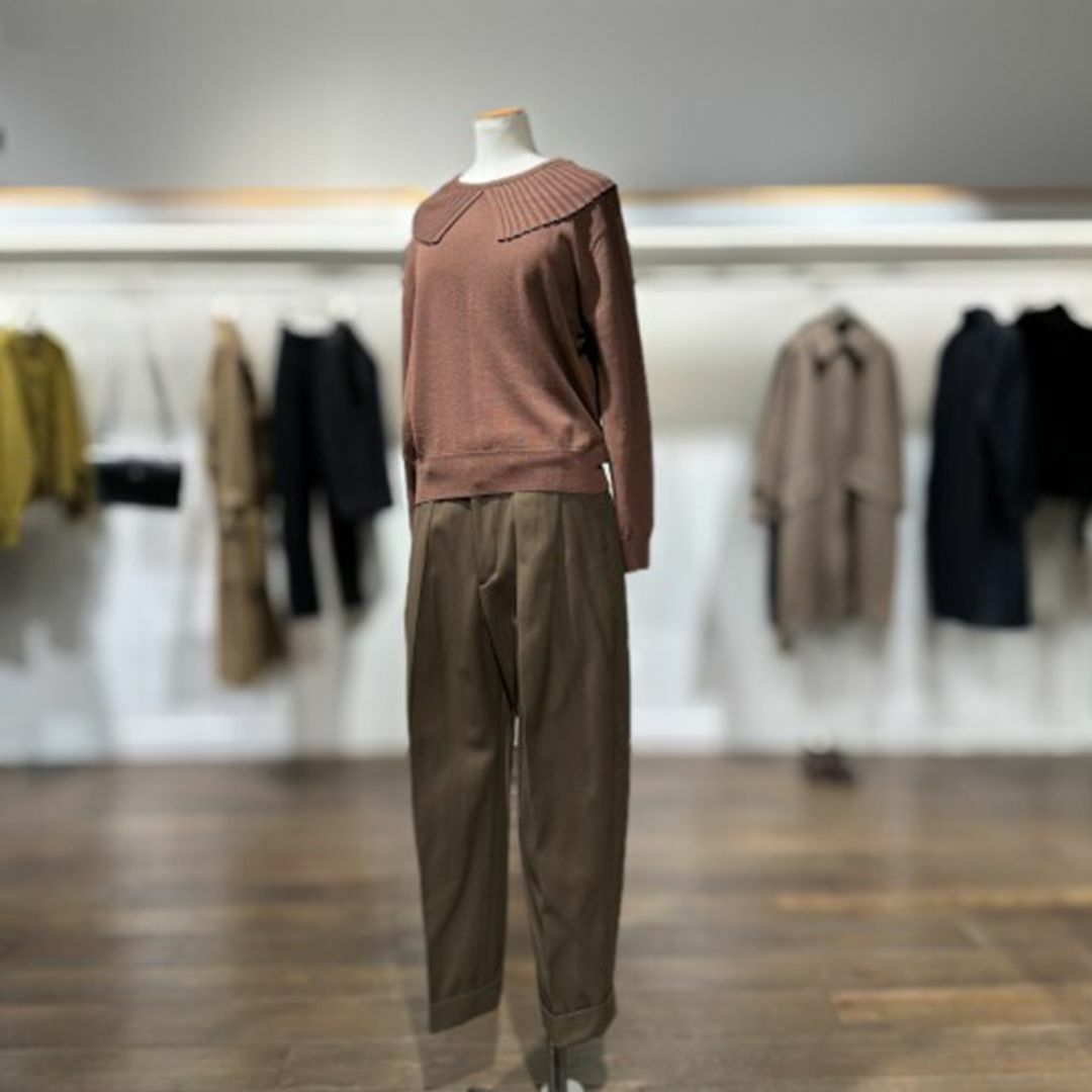 MARGARET HOWELL - 美品 2023 マーガレットハウエル フリル MARGARET HOWELL - 美品 2023 マーガレットハウエル フリル