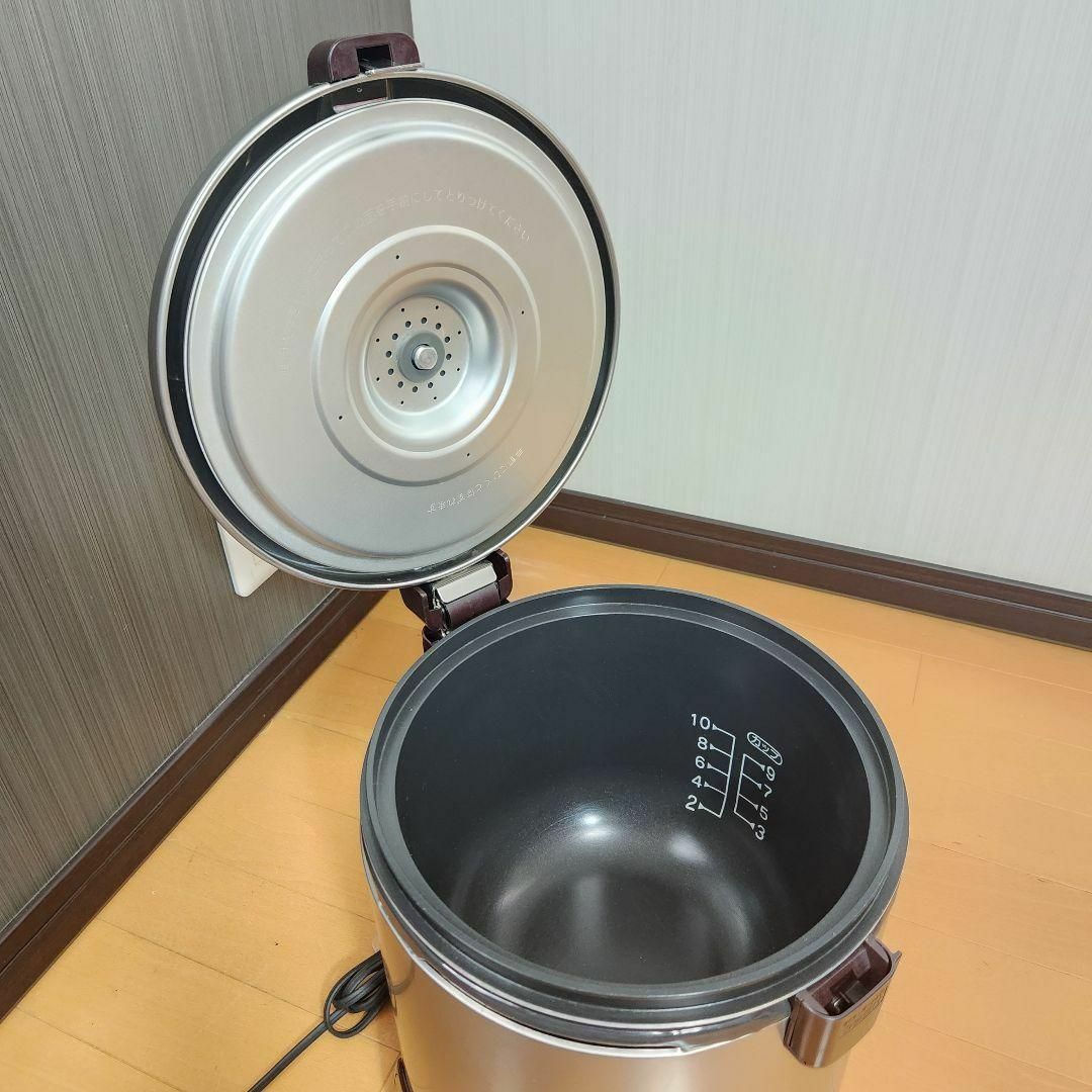美品】リンナイ ガス炊飯器 こがまる 都市ガス 2-10合 一升の 美品】リンナイ ガス炊飯器 こがまる 都市ガス 2-10合 一升の